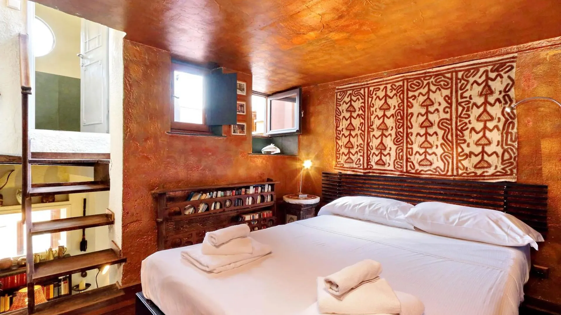Vicolo Del Cinque Penthouse | Romeloft Apartment  Rome